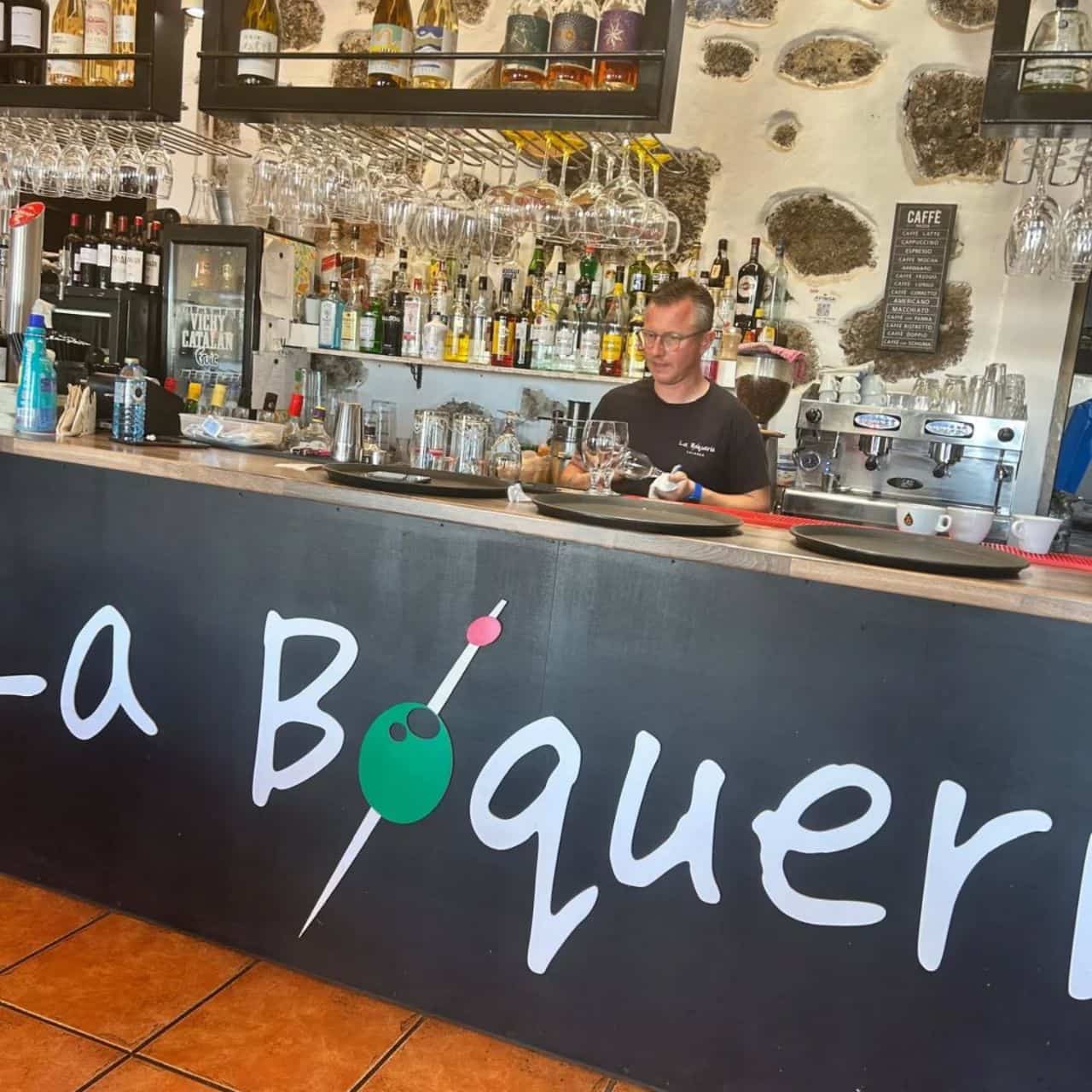 The bar of La Boqueria